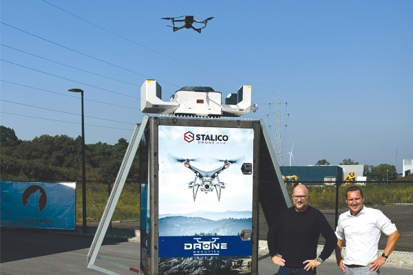stalicodronehubgr1.jpg