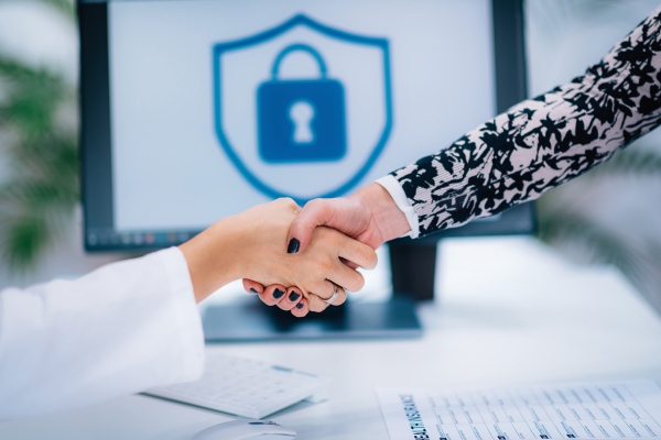 handshakeaftersigningmedicaldataform20241020094619utc.jpg